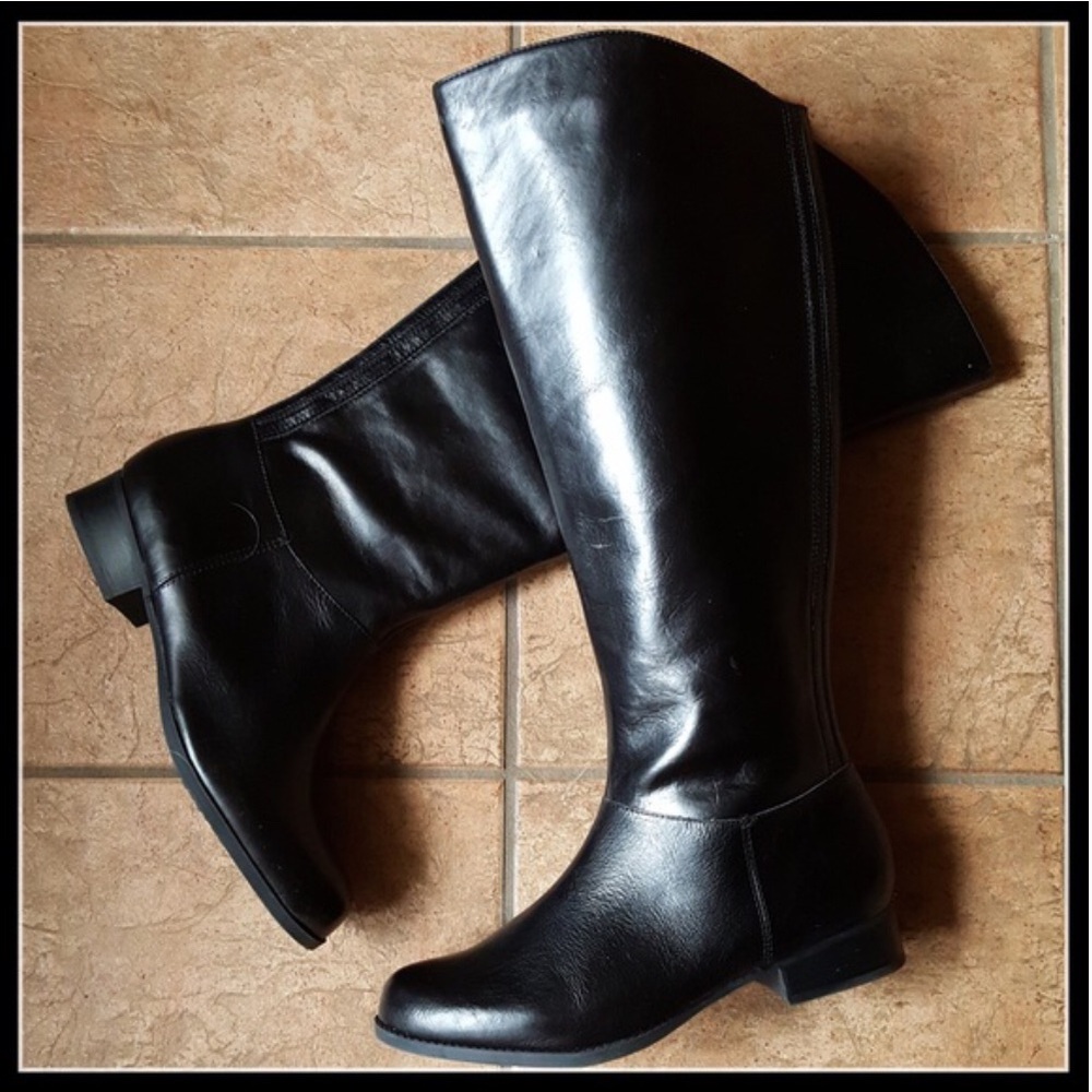 Black Leather Riding Boots NIB 11 Me Too